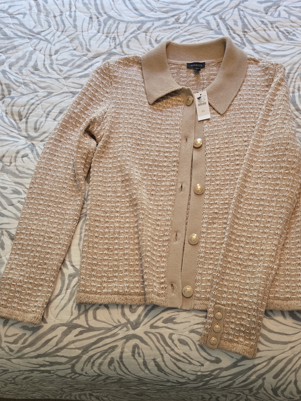 Talbots Neutral Beige Textured Button Cardigan. New With Tags. Size Xs
